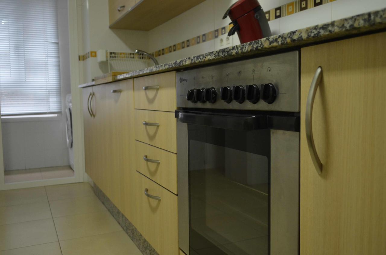 Apartamentos Antares 1 Milladoiro Buitenkant foto